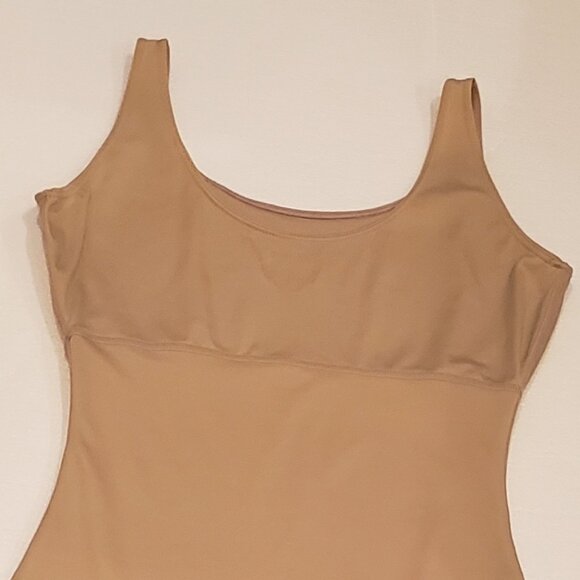 SPANX Nude Full Body Shaper - Picture 3 of 7